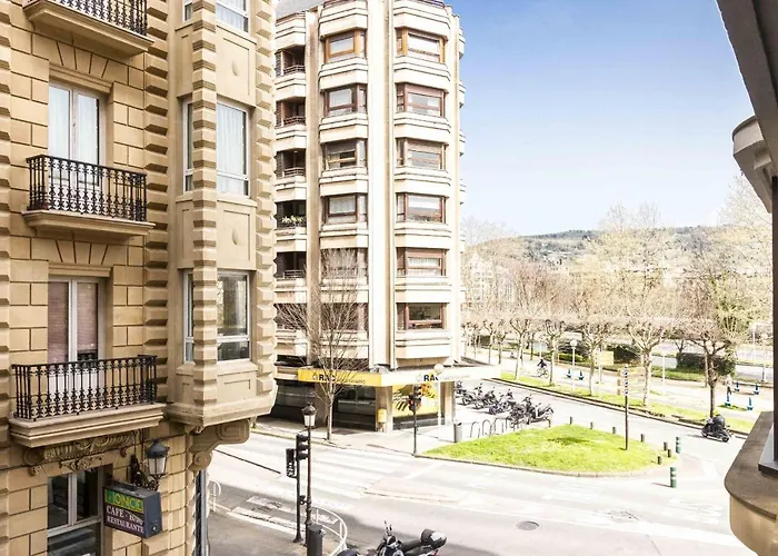 The Collection - River * San Sebastian