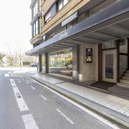 The Collection - River Apartman *